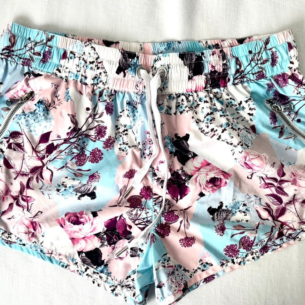 Seafolly Ocean Rose Shorts (L)
